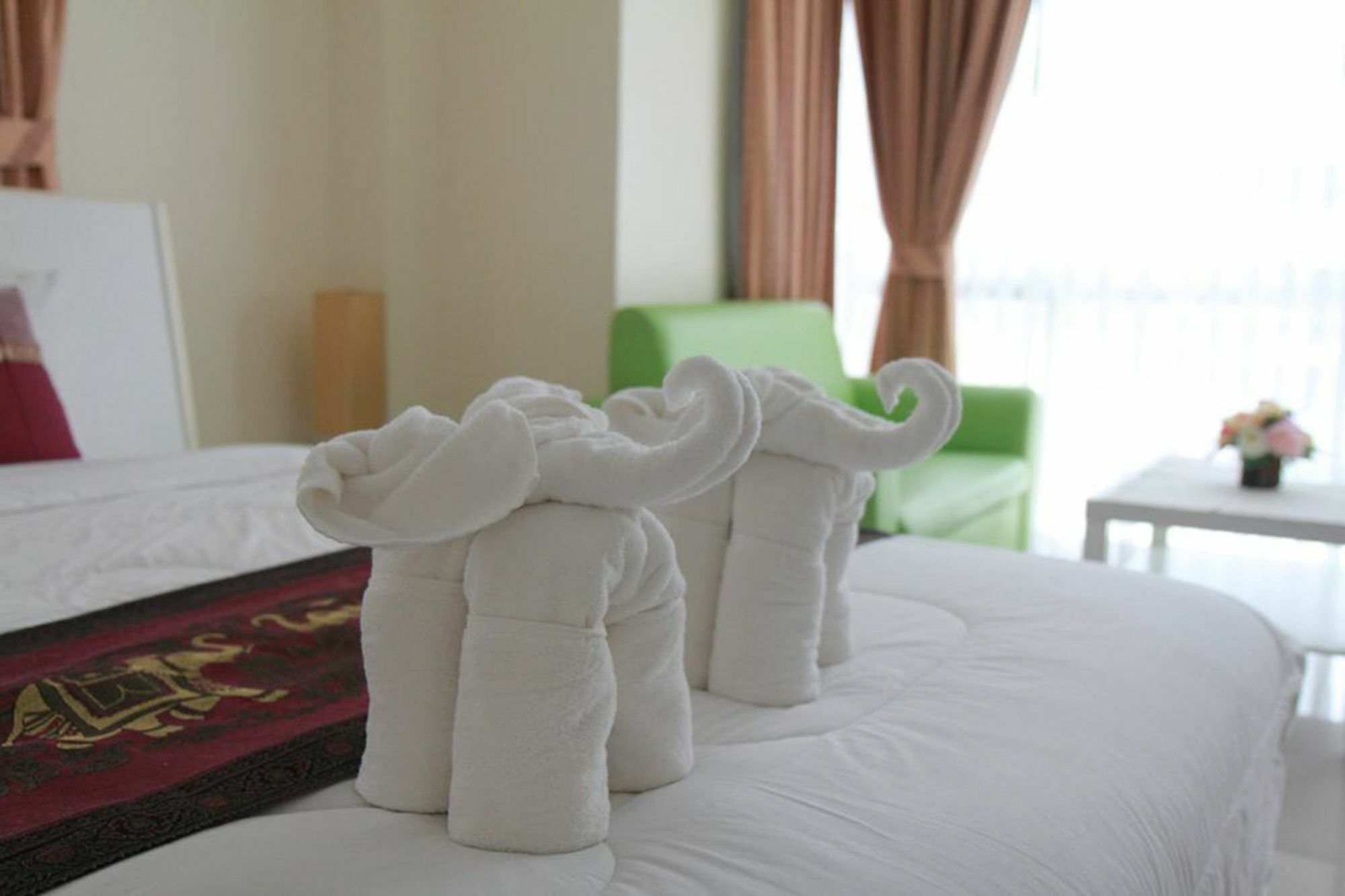 Family Guesthouse Rawai Ngoại thất bức ảnh